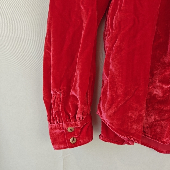 Anthropologie Pilcro Puff-Sleeved Velvet Buttondown Red/Rouge Size Medium - Picture 7 of 12
